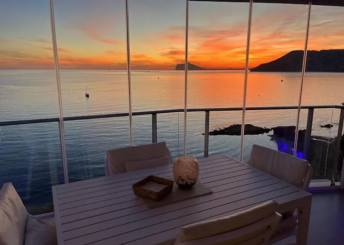 Luxury Apartment On The Beach